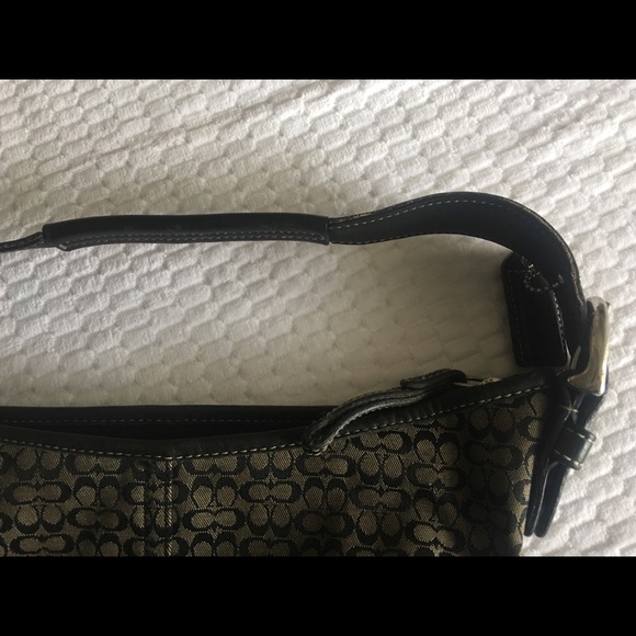 Coach Handbag - Picture 3 of 6